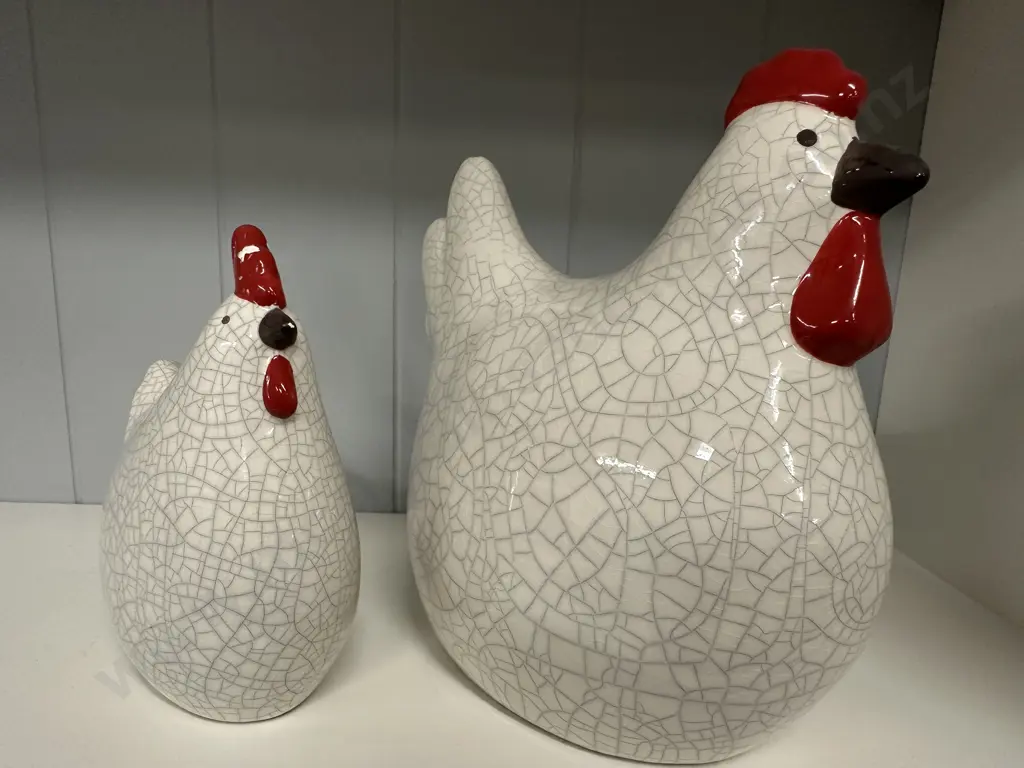 Decorative Chickens White & Red  Image 1++